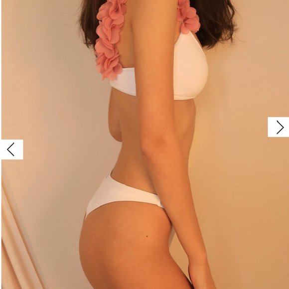 Le Reveche White Floral Bikini Swimsuit from Italy - Picture 5 of 7